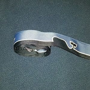 Blue Vineyard Vine D-ring ring belt